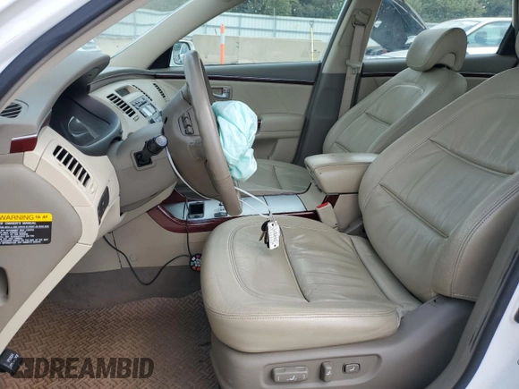 2008 Hyundai Azera Limited with VIN KMHFC46F78A333821, listed as a Copart auction lot 61246295 with 129,859 mi miles and Salvage title. Bid and sale history available at DreamBid. Image 7.