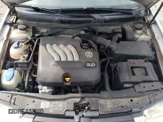 2004 Volkswagen Jetta GL z VIN 3VWRK69M94M102780, wystawiony jako Copart lot #45484585 z przebiegiem 202 009 mil mil oraz Nie do naprawy • Non repairable. Historia ofert i sprzedaży dostępna na DreamBid. Obrazek 11.