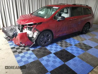 2021 Toyota Sienna XSE with VIN 5TDDRKEC1MS021660, listed as a Copart auction lot 60449624 with 16,194 mi miles and Clean Title. Bid and sale history available at DreamBid. Image 1.