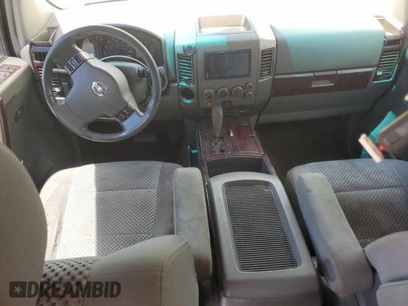 2005 Nissan Armada LE z VIN 5N1AA08A95N738884, wystawiony jako Copart lot #56823015 z przebiegiem 183 395 mil mil oraz Czysty tytuł • Clean title. Historia ofert i sprzedaży dostępna na DreamBid. Obrazek 8.