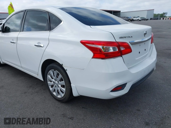 2016 Nissan Sentra SR with VIN 3N1AB7AP7GY333852, listed as a IAAI auction lot 41963952 with 136,110 mi miles and . Bid and sale history available at DreamBid. Image 15.