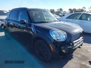 2016 MINI Countryman S with VIN WMWZC3C59GWT07940, listed as a IAAI auction lot 41254564 with 89,867 mi miles and . Bid and sale history available at DreamBid. Image 1.