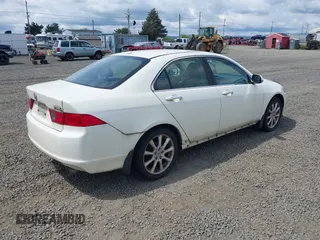 2006 Acura TSX Navi with VIN JH4CL96906C022505, listed as a IAAI auction lot 42128433 with 267,994 mi miles. Bid and sale history available at carsss.com. Image 4.