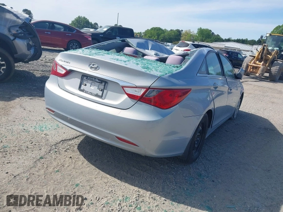 2013 Hyundai Sonata GLS with VIN 5NPEB4AC9DH510694, listed as a IAAI auction lot 40694556 with 163,241 mi miles and . Bid and sale history available at carsss.com. Image 4.