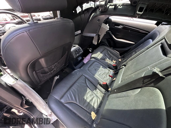 2014 Audi Q5 Premium Plus with VIN WA1DGAFP0EA021269, listed as a Copart auction lot 61690545 with 207,150 mi miles and Clean title. Bid and sale history available at DreamBid. Image 6.