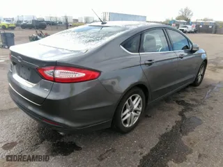 2014 Ford Fusion SE with VIN 3FA6P0H77ER268418, listed as a IAAI auction lot 41952529 with 196,559 mi miles. Bid and sale history available at carsss.com. Image 4.