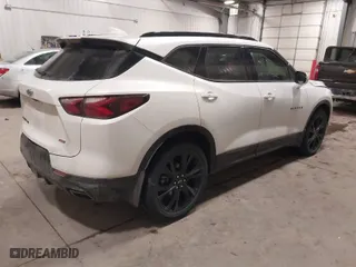 2021 Chevrolet Blazer RS with VIN 3GNKBKRS8MS517992, listed as a IAAI auction lot 41579870 with 44,503 mi miles. Bid and sale history available at carsss.com. Image 4.