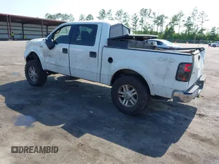 2005 Ford F-150 XLT z VIN 1FTPW14595KD49565, wystawiony jako IAAI lot #42587713 z przebiegiem 360 588 mil mil oraz . Historia ofert i sprzedaży dostępna na DreamBid. Obrazek 3.