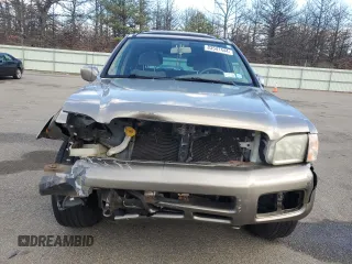 2001 Nissan Pathfinder LE z VIN JN8DR07Y81W531999, wystawiony jako Copart lot #83547444 z przebiegiem 125 802 mil mil oraz Szkoda całkowita • Salvage title. Historia ofert i sprzedaży dostępna na DreamBid. Obrazek 5.