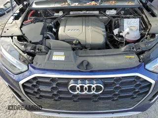2024 Audi Q5 S line Premium Plus z VIN WA1EAAFY7R2088014, wystawiony jako Copart lot #57325045 z przebiegiem 5 231 mil mil oraz Szkoda całkowita • Salvage title. Historia ofert i sprzedaży dostępna na DreamBid. Obrazek 12.
