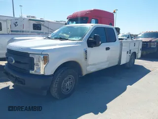 2018 Ford F-250 XL with VIN 1FT7X2A62JEC26554, listed as a IAAI auction lot 41603638 with 131,469 mi miles and . Bid and sale history available at DreamBid. Image 17.