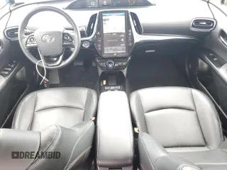 2020 Toyota Prius L Eco z VIN JTDKARFU2L3103721, wystawiony jako Copart lot #54382895 z przebiegiem 87 657 mil mil oraz Szkoda całkowita • Salvage title. Historia ofert i sprzedaży dostępna na DreamBid. Obrazek 8.
