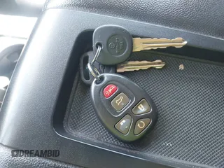 2007 Chevrolet Suburban LTZ с VIN 3GNFK16357G109210, выставлен на аукционе IAAI как лот 41990278 с пробегом 176 136 миль миль и . История ставок и продаж доступна на DreamBid. Изображение 11.