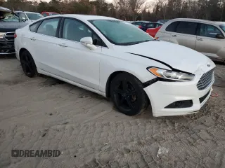 2016 Ford Fusion SE with VIN 3FA6P0HD8GR286726, listed as a Copart auction lot 82777224 with 121,414 mi miles and Salvage Title. Bid and sale history available at DreamBid. Image 4.