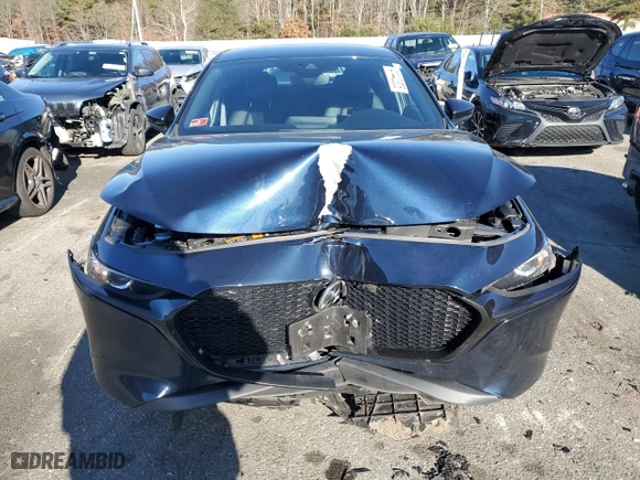 2021 Mazda Mazda3 Hatchback Select with VIN JM1BPBKL4M1346396, listed as a Copart auction lot 41440305 with 0 mi miles and Salvage Title. Bid and sale history available at carsss.com. Image 5.