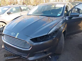 2016 Ford Fusion S with VIN 3FA6P0G75GR155572, listed as a IAAI auction lot 41847452 with 133,976 mi miles. Bid and sale history available at carsss.com. Image 6.