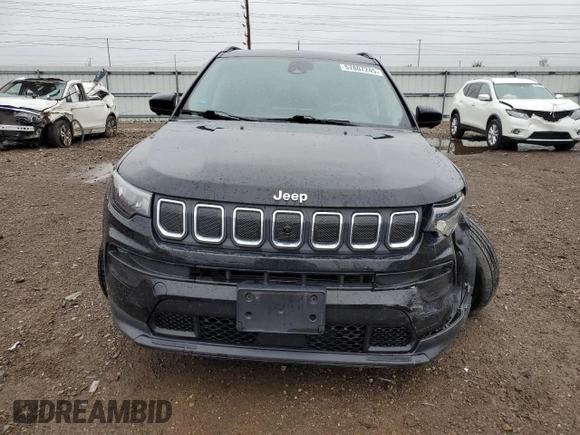 2022 Jeep Compass Latitude Lux с VIN 3C4NJDFB4NT212445, выставлен на аукционе Copart как лот 57807245 с пробегом 28 498 миль миль и Списание • Salvage title. История ставок и продаж доступна на DreamBid. Изображение 5.
