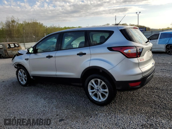 2017 Ford Escape S с VIN 1FMCU0F77HUE01261, выставлен на аукционе Copart как лот 53249535 с пробегом 116 493 миль миль и На запчасти • Non repairable. История ставок и продаж доступна на DreamBid. Изображение 2.