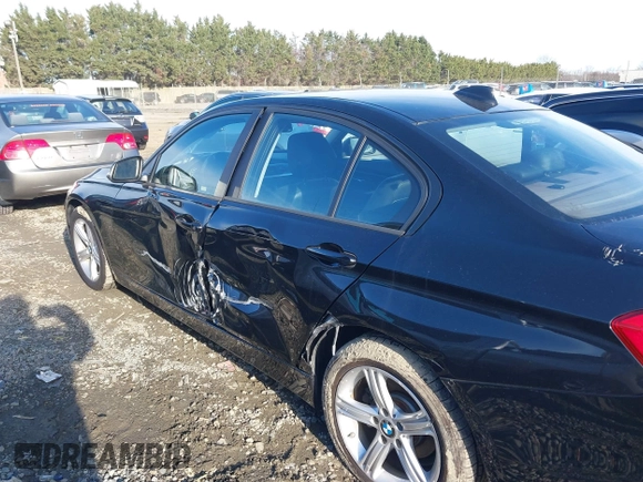 2015 BMW 3 Series 328i xDrive with VIN WBA3B3C57FF548161, listed as a IAAI auction lot 40383957 with 38,635 mi miles and . Bid and sale history available at DreamBid. Image 3.