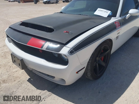 2019 Dodge Challenger R/T Scat Pack Widebody z VIN 2C3CDZFJ1KH546489, wystawiony jako IAAI lot #41857292 z przebiegiem 61 055 mil mil oraz . Historia ofert i sprzedaży dostępna na DreamBid. Obrazek 6.