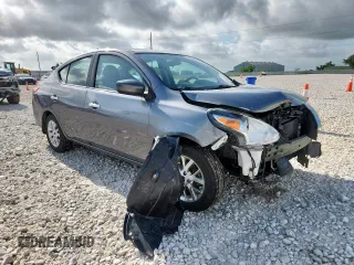 2016 Nissan Versa SV z VIN 3N1CN7AP2GL840543, wystawiony jako Copart lot #60089465 z przebiegiem 163 858 mil mil oraz Szkoda całkowita • Salvage title. Historia ofert i sprzedaży dostępna na DreamBid. Obrazek 4.