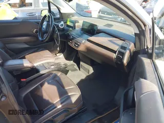 2017 BMW i3 z VIN WBY1Z8C31HV894473, wystawiony jako IAAI lot #41870525 z przebiegiem 96 414 mil mil oraz . Historia ofert i sprzedaży dostępna na DreamBid. Obrazek 5.