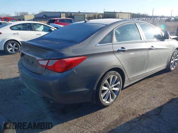2012 Hyundai Sonata SE with VIN 5NPEC4ABXCH445938, listed as a IAAI auction lot 41834148 with 149,506 mi miles and . Bid and sale history available at carsss.com. Image 4.