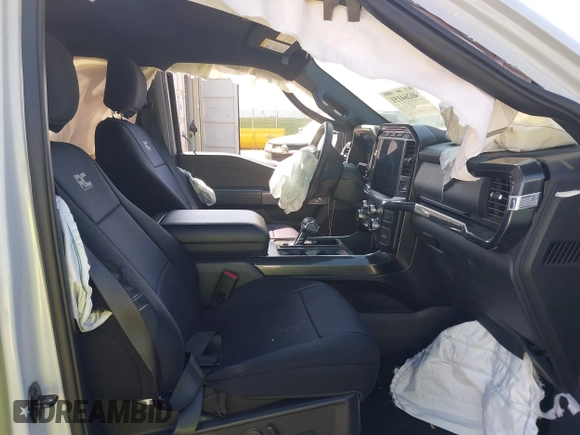 2022 Ford F-150 XL z VIN 1FTEW1EP7NKD78585, wystawiony jako IAAI lot #40264151 z przebiegiem Nie podano mil oraz . Historia ofert i sprzedaży dostępna na DreamBid. Obrazek 5.
