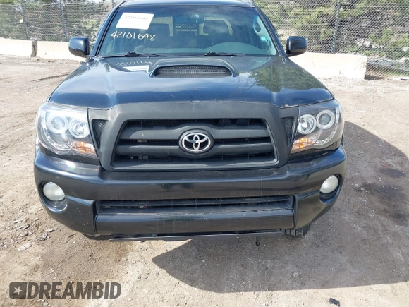 2009 Toyota Tacoma z VIN 5TEMU52N79Z662019, wystawiony jako IAAI lot #42101648 z przebiegiem 344 119 mil mil oraz . Historia ofert i sprzedaży dostępna na DreamBid. Obrazek 6.