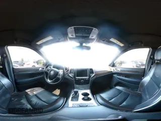 2016 Jeep Grand Cherokee Overland с VIN 1C4RJFCG1GC376439, выставлен на аукционе IAAI как лот 42800492 с пробегом 182 586 миль миль и . История ставок и продаж доступна на DreamBid. Изображение 19.