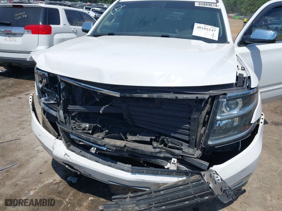 2018 Chevrolet Tahoe Premier with VIN 1GNSCCKCXJR324733, listed as a IAAI auction lot 40102147 with 119,134 mi miles. Bid and sale history available at carsss.com. Image 6.