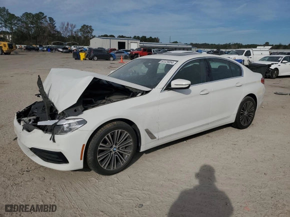 2019 BMW 5 Series 530i xDrive with VIN WBAJA7C50KG912491, listed as a Copart auction lot 83329054 with 0 mi miles and Salvage Title. Bid and sale history available at carsss.com. Image 1.
