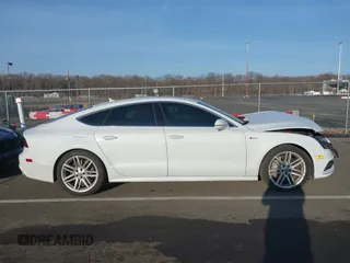 2017 Audi A7 Premium Plus с VIN WAUW2AFC6HN025573, выставлен на аукционе IAAI как лот 41479846 с пробегом 82 573 миль миль и . История ставок и продаж доступна на DreamBid. Изображение 13.