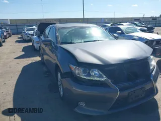 2014 Lexus ES 350 with VIN JTHBK1GG0E2127160, listed as a IAAI auction lot 41671108 with 130,255 mi miles. Bid and sale history available at carsss.com. Image 1.