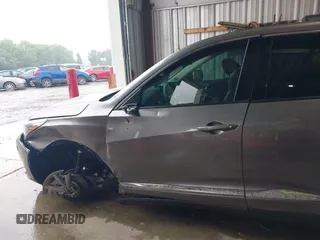 2024 Acura RDX z VIN 5J8TC2H32RL033335, wystawiony jako IAAI lot #42438864 z przebiegiem Nie podano mil oraz . Historia ofert i sprzedaży dostępna na DreamBid. Obrazek 6.