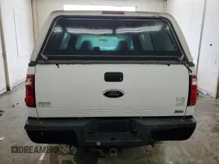 2008 Ford F-250 XL with VIN 1FTNF20538EC06469, listed as a Copart auction lot 54568255 with 268,479 mi miles and Salvage title. Bid and sale history available at DreamBid. Image 6.