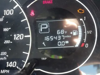 2015 Nissan Note S Plus z VIN 3N1CE2CP2FL402023, wystawiony jako IAAI lot #41461979 z przebiegiem 165 437 mil mil oraz . Historia ofert i sprzedaży dostępna na DreamBid. Obrazek 15.