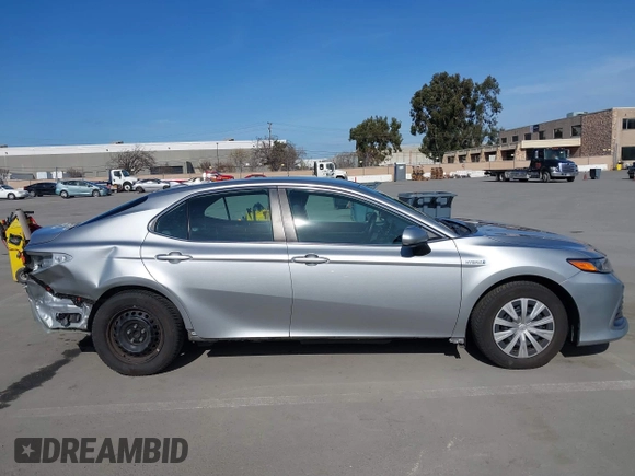 2021 Toyota Camry Hybrid LE with VIN 4T1C31AK5MU030969, listed as a IAAI auction lot 41862078 with 125,992 mi miles. Bid and sale history available at carsss.com. Image 14.
