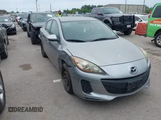 2013 Mazda 3 i SV with VIN JM1BL1TF9D1812130, listed as a IAAI auction lot 42047139 with Not Provided miles. Bid and sale history available at carsss.com. Image 1.