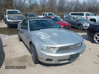 2012 Ford Mustang V6 with VIN 1ZVBP8EM4C5286227, listed as a IAAI auction lot 41638279 with Not Provided miles and . Bid and sale history available at carsss.com. Image 1.
