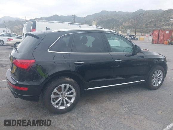 2015 Audi Q5 Premium with VIN WA1CFAFPXFA003961, listed as a IAAI auction lot 42061872 with 150,601 mi miles. Bid and sale history available at carsss.com. Image 13.