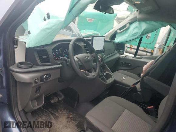 2024 Ford Transit Cargo z VIN 1FTBW2YG1RKB57199, wystawiony jako Copart lot #51781745 z przebiegiem 1 812 mil mil oraz Szkoda całkowita • Salvage title. Historia ofert i sprzedaży dostępna na DreamBid. Obrazek 8.