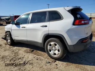 2016 Jeep Cherokee Altitude with VIN 1C4PJMAB6GW290240, listed as a Copart auction lot 88655745 with 116,645 mi miles and Salvage title. Bid and sale history available at DreamBid. Image 2.