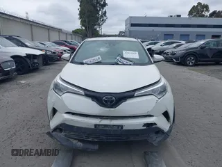 2019 Toyota C-HR XLE z VIN JTNKHMBX3K1029701, wystawiony jako IAAI lot #42023964 z przebiegiem 83 055 mil mil oraz . Historia ofert i sprzedaży dostępna na DreamBid. Obrazek 12.