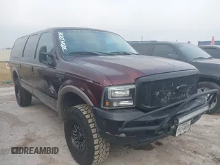 2001 Ford Excursion Limited z VIN 1FMNU43S01EC46254, wystawiony jako IAAI lot #42299190 z przebiegiem 194 638 mil mil oraz . Historia ofert i sprzedaży dostępna na DreamBid. Obrazek 1.