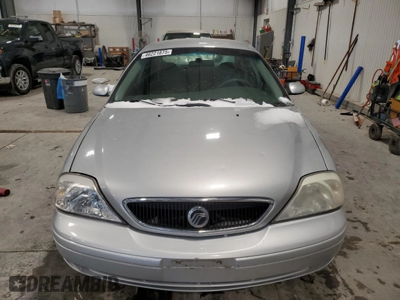 2000 Mercury Sable GS with VIN 1MEFM50U5YG601095, listed as a Copart auction lot 46221875 with 125,321 mi miles and Salvage title. Bid and sale history available at DreamBid. Image 5.