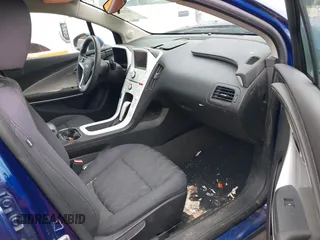 2013 Chevrolet Volt with VIN 1G1RA6E4XDU108751, listed as a IAAI auction lot 42110154 with 184,461 mi miles and . Bid and sale history available at carsss.com. Image 5.