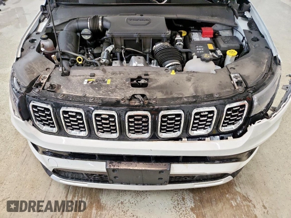 2025 Jeep Compass Limited with VIN 3C4NJDCN5ST509928, listed as a Copart auction lot 60301765 with 16,106 mi miles and Salvage title. Bid and sale history available at DreamBid. Image 12.