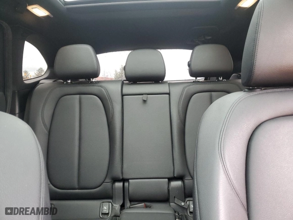 2017 BMW X1 xDrive28i with VIN WBXHT3C31H5F85452, listed as a Copart auction lot 50351125 with 61,954 mi miles and Salvage Title. Bid and sale history available at carsss.com. Image 10.