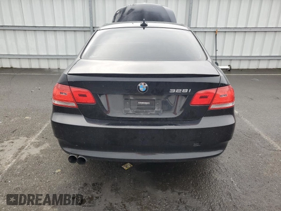 2009 BMW 3 Series 328i with VIN WBAWV13519P122232, listed as a Copart auction lot 85027644 with 192,228 mi miles and Salvage Title. Bid and sale history available at DreamBid. Image 6.